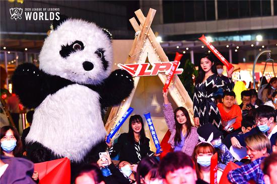 张江电竞嘉年华带来的年轻人新机遇